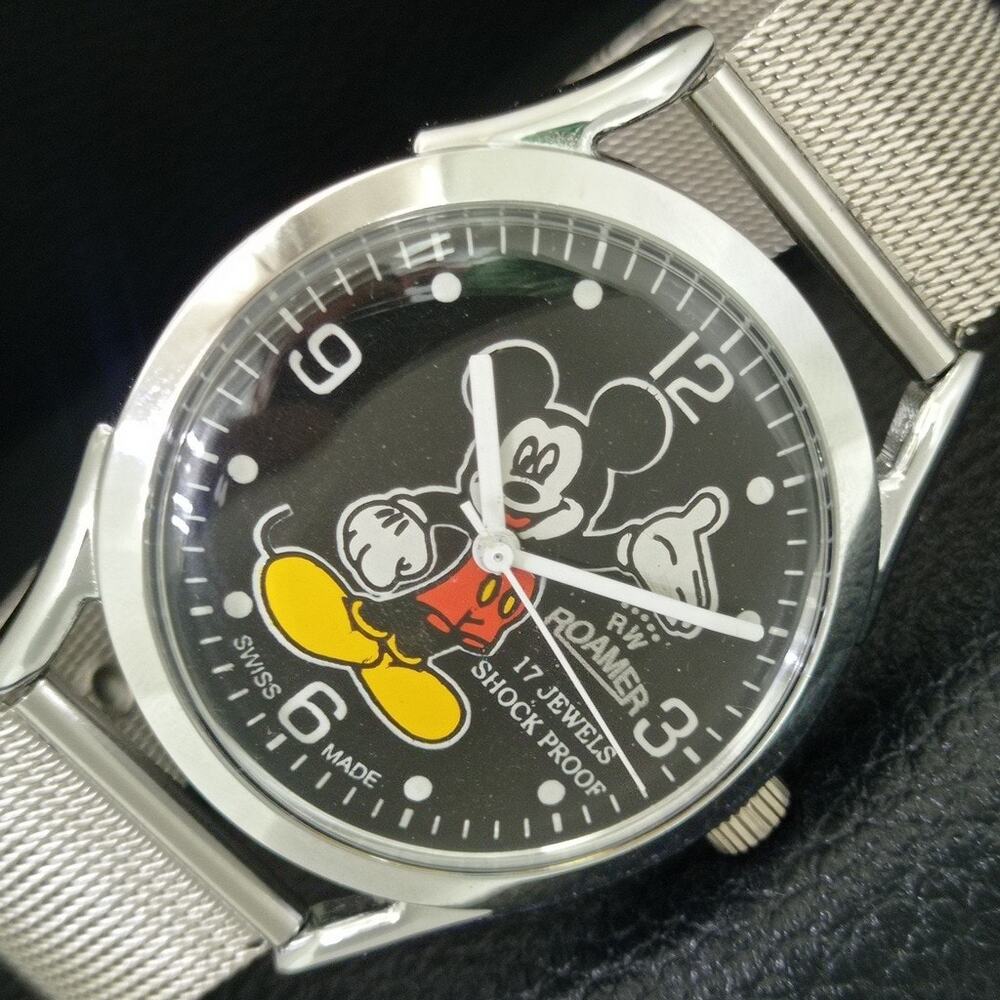 Vintage 1974 Disney Roamer Manual Mens Silver Watch W/Steel Strap & Mickey